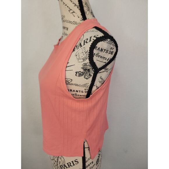 Lululemon Muscle Tank Top Womens SZ 6/8 Semi Crop Perforated Orange Pink - Picture 3 of 8